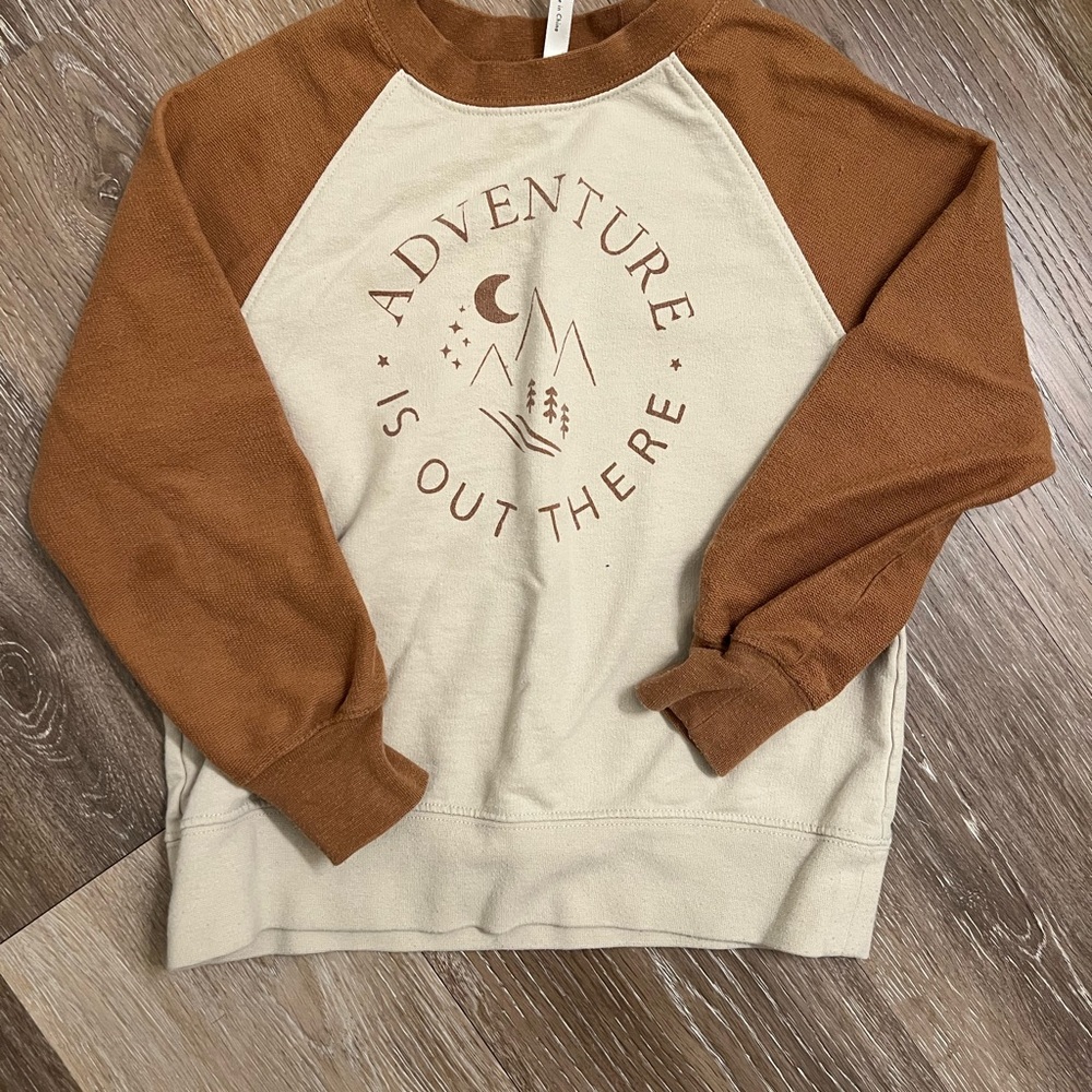 Rylee + Cru sweatshirt